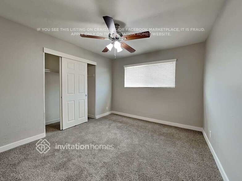 Building Photo - 1539 W 7th St