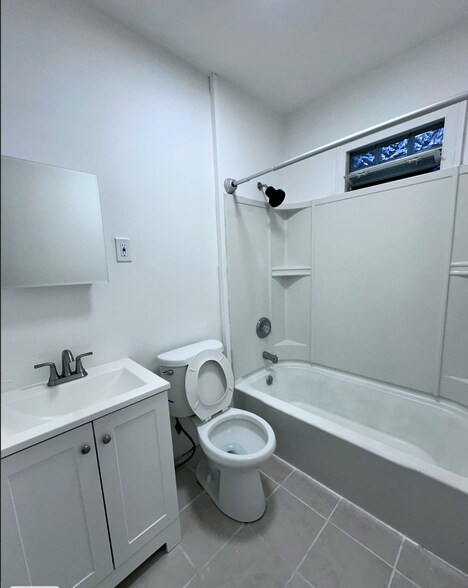 Bathroom - 409 Raines Park