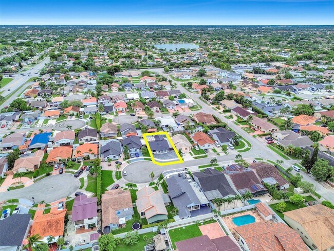 Building Photo - 13284 SW 39th St