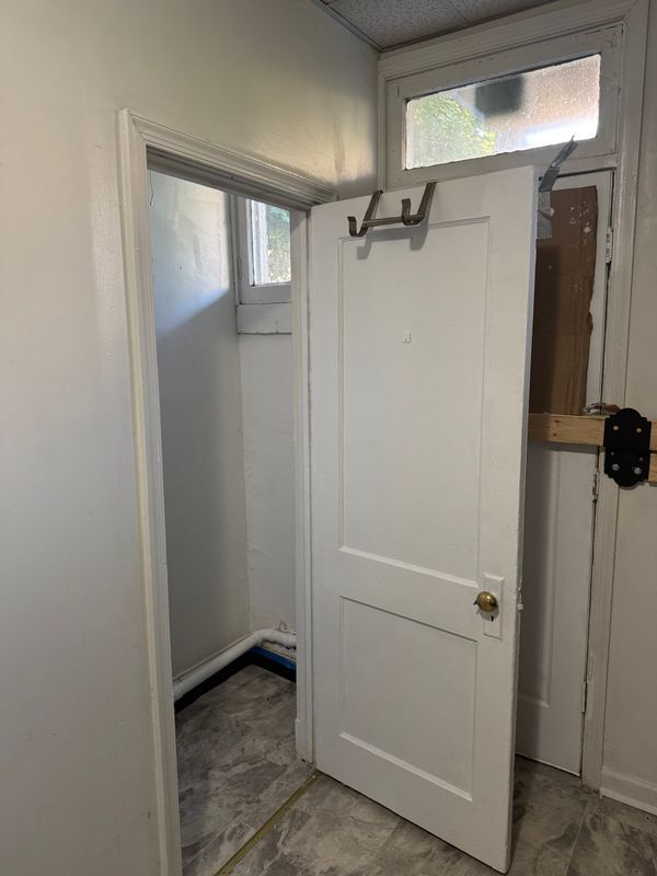Building Photo - 1206 Oakhurst Pl