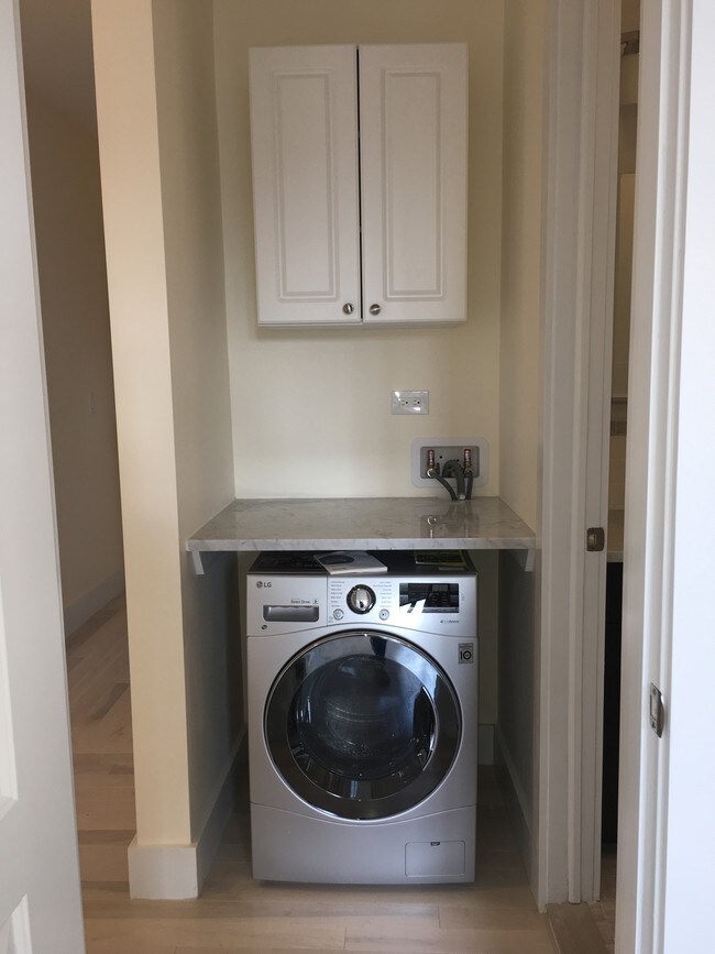 Floorplan - 658-666 West 188th