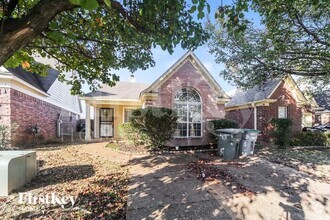 Building Photo - 6694 N Regency Park Cir