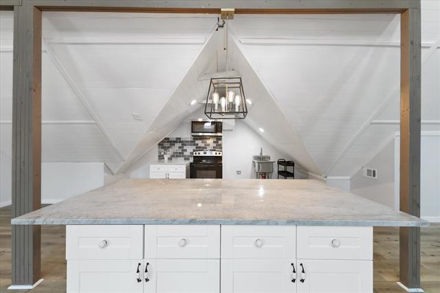 Building Photo - 2045 Chisholm Trail