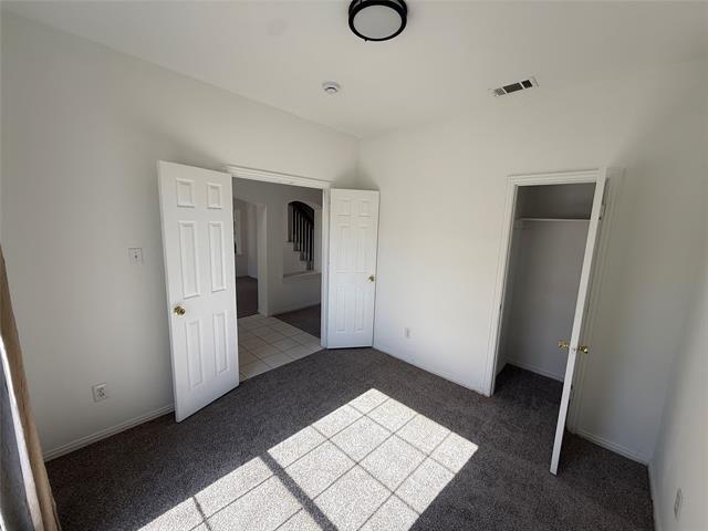 Building Photo - 830 San Jacinto Dr