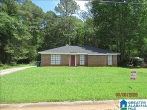 Building Photo - 1306 Quail Run Dr SW