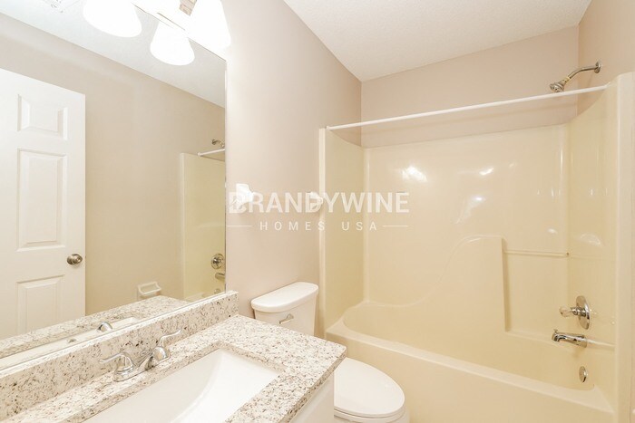Building Photo - 8077 Sandywood Ln