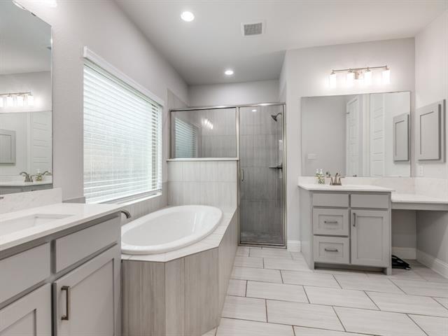 Building Photo - 820 Manchester Ave