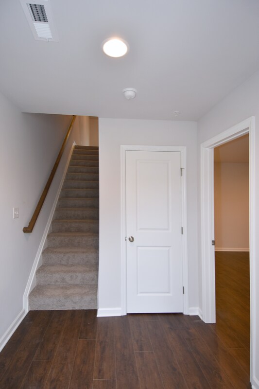 Building Photo - 122 Gress Rd