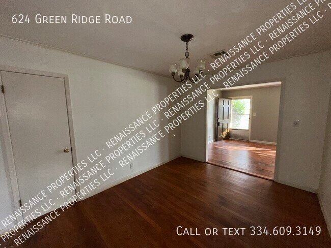 Building Photo - 624 Green Ridge Rd