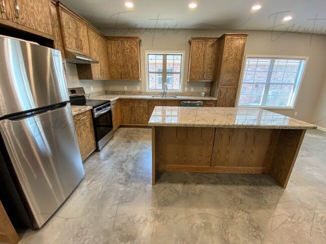 Building Photo - South LC - 3BR/2BA with Carport & Custom Features