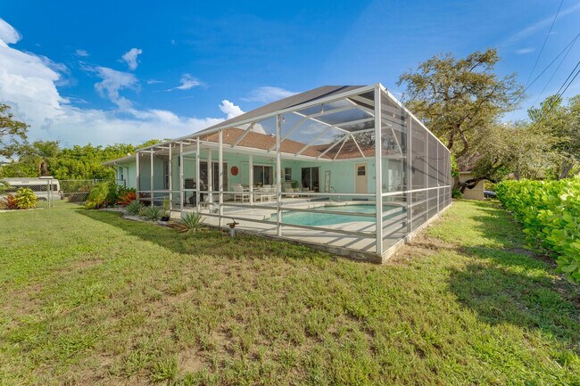 Building Photo - 1439 Mohawk Rd