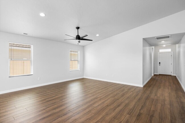 Building Photo - New Meridian Home with Vaulted Great Room and Extra Garage Space