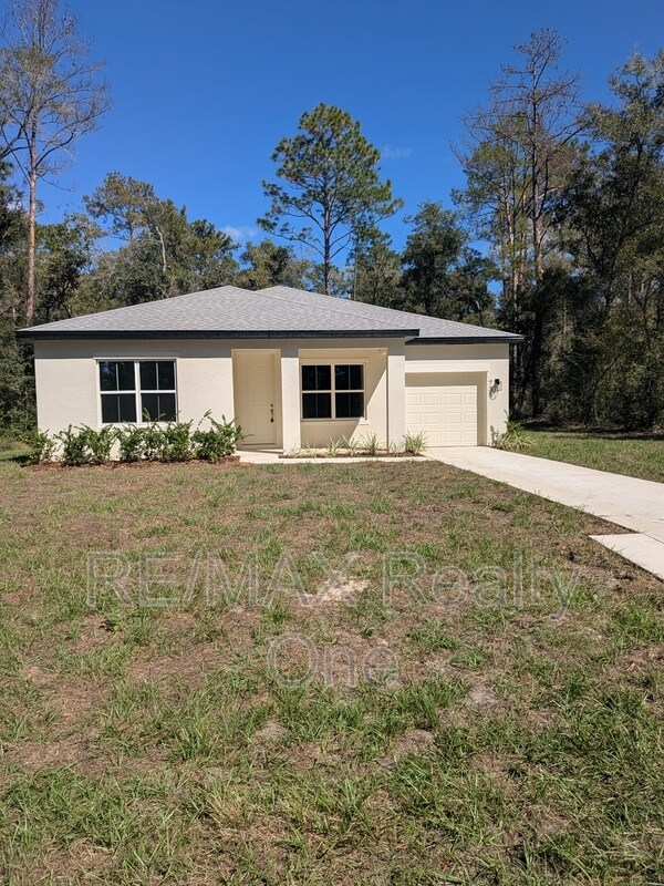 Primary Photo - 735 E Toledo Dr