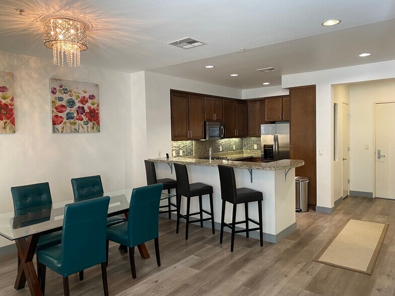 Entrance view - 21301 Erwin St