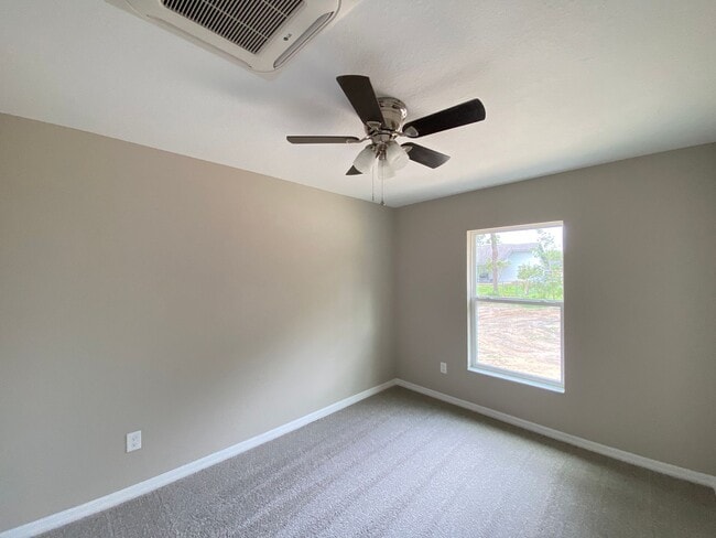 Building Photo - Limited Time Rent Reduction and NO applica...