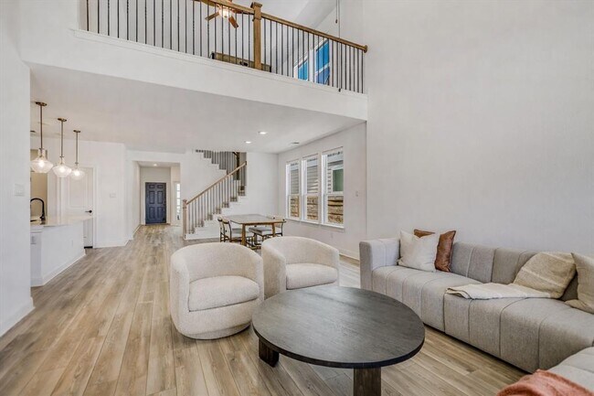 Building Photo - 217 Turnbuckle Bnd