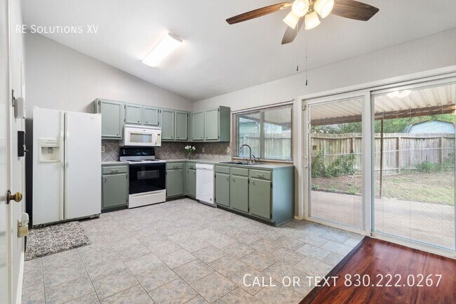 Building Photo - 7701 Rainey Meadow Ln