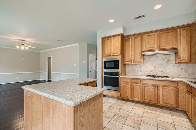Building Photo - 3810 Breaker Ct