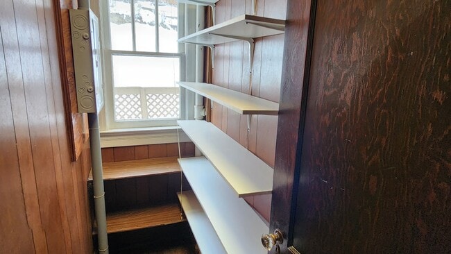 Building Photo - Four Bedroom Single Family Home in Bradford PA! Off Street Parking!