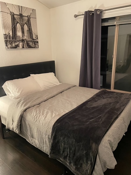 Building Photo - 329 Fountain Crossing Ln