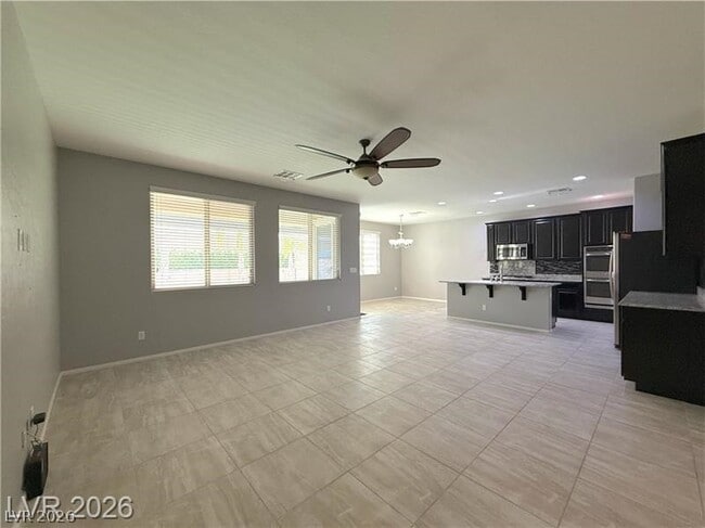 Building Photo - 10139 White Mulberry Dr