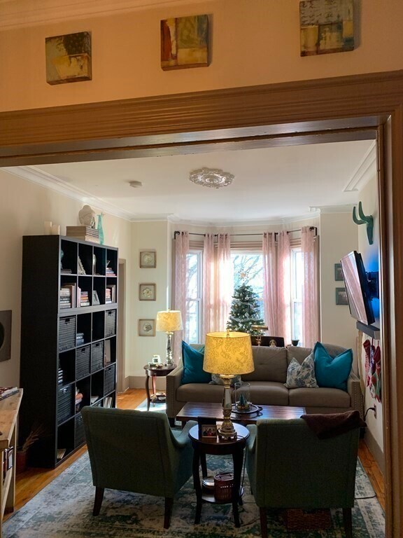 Building Photo - 138 Trenton St