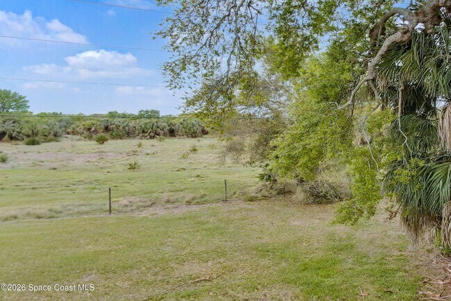 Building Photo - 2109 Hidden Grove Ln