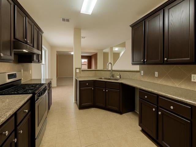 Building Photo - 11201 Pedrosa St