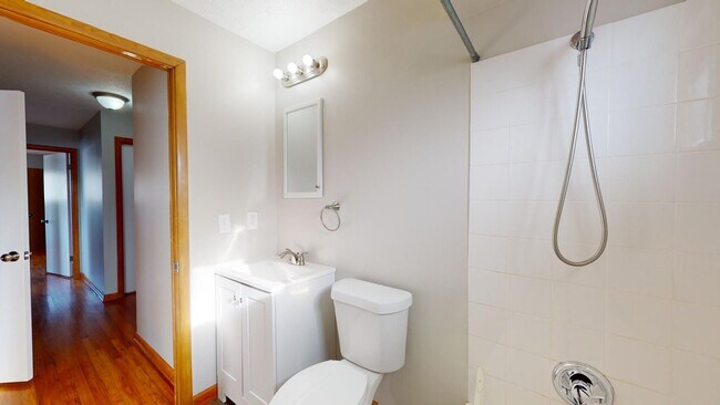 Building Photo - 7405 Marlborough Ave