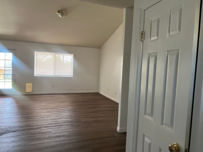 Building Photo - Tyner Ranch Ready to Move In