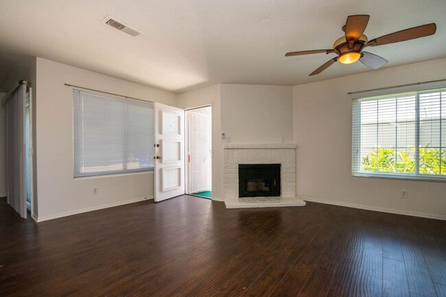 Primary Photo - 3BR Townhome with Spacious Fenced Yard!