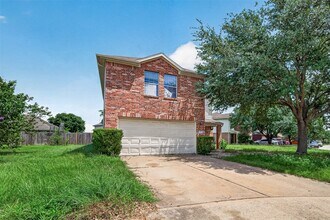 Building Photo - 19451 Nasworthy Dr