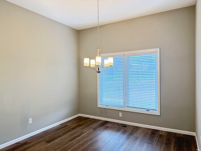 Building Photo - 4746 Whittlebury Dr