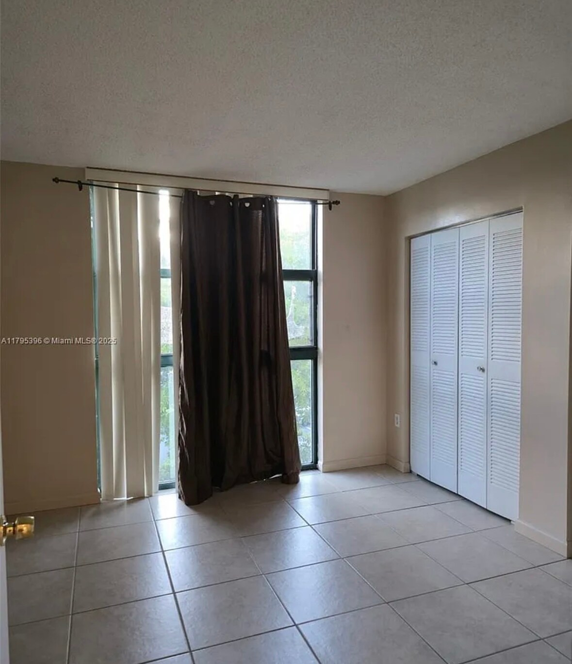 Building Photo - 11790 SW 18th St