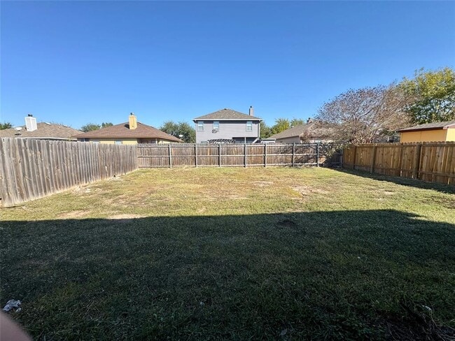 Building Photo - 11606 Hereford St