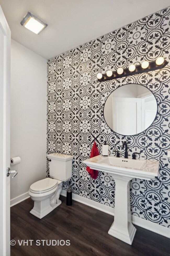 Building Photo - 13161 Wood Duck Dr