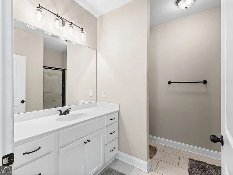 Building Photo - 3875 Valley View Ct