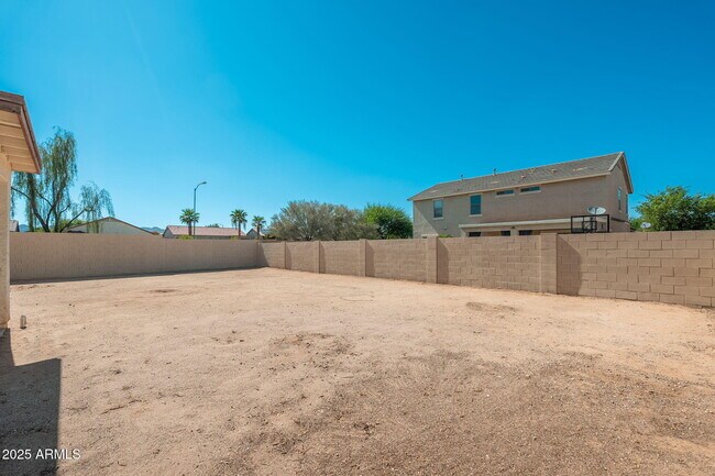 Building Photo - 18064 W Acapulco Ln