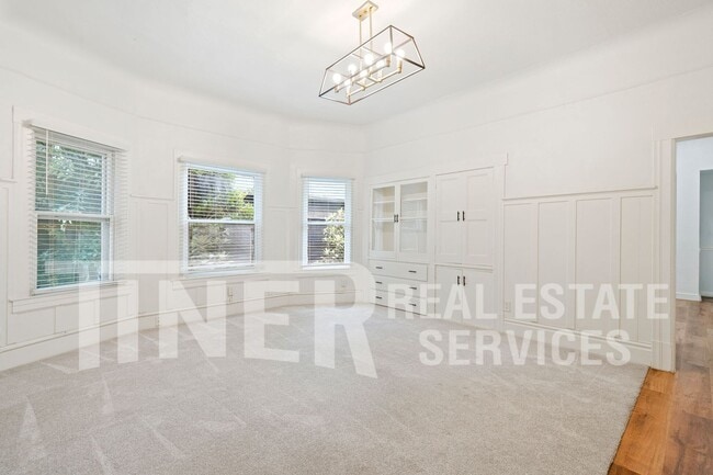 Building Photo - 1510 E Street-