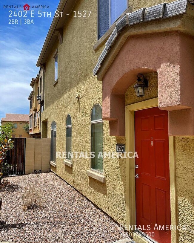 Primary Photo - Villagio at Tempe!