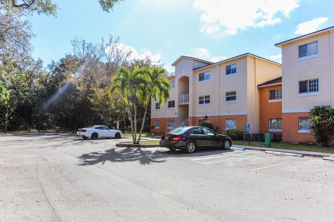 Building Photo - 3680 N 56th Ave