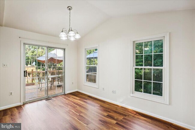 Building Photo - 18518 Gingerbread Ln