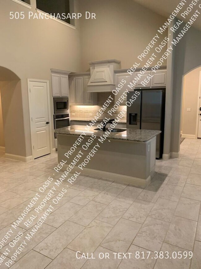 Building Photo - 505 Panchasarp Dr