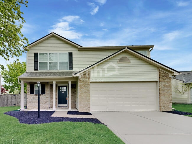 Building Photo - 15532 Outside Trail