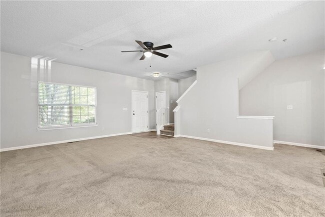 Building Photo - 605 Market Pl Ln