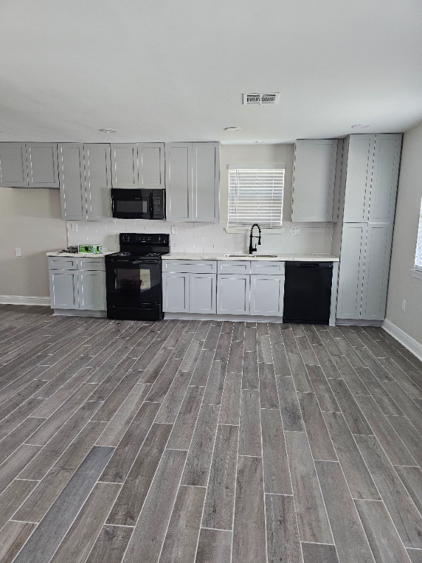 Building Photo - 600 Westwego Ave