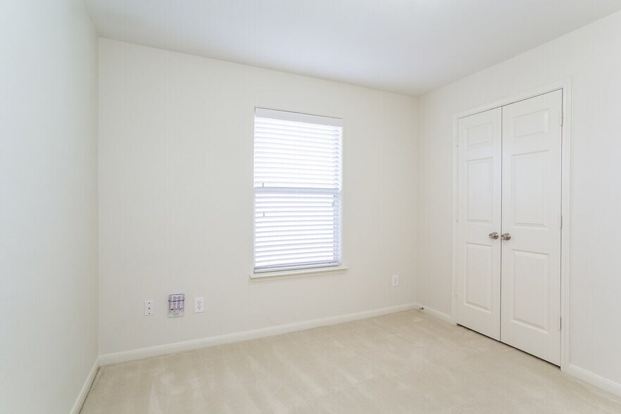 Building Photo - 4326 Pecos River Dr