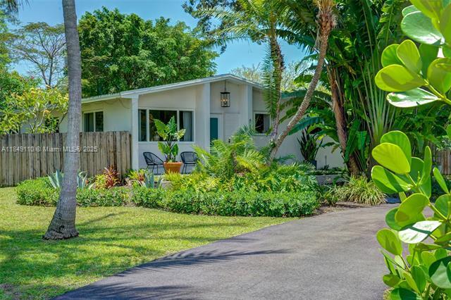 Building Photo - 8750 SW 125th Ter