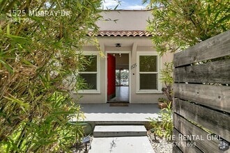 Building Photo - 1525 Murray Dr