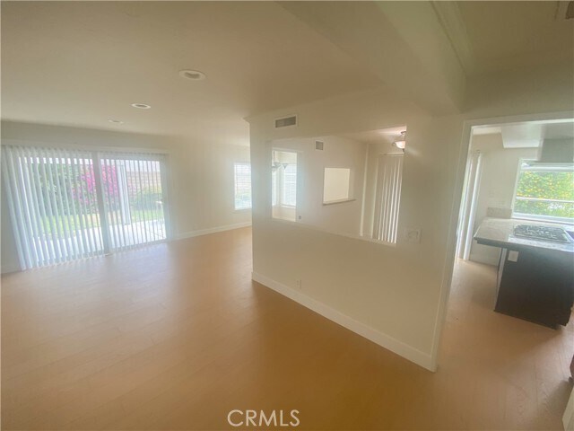 Building Photo - 20692 Cottonwood Rd